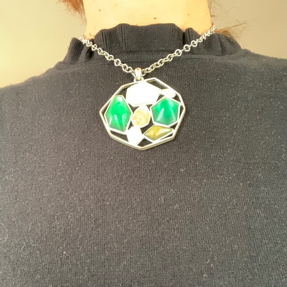 Kenneth Cole Three-Piece Green Jewelry Set - Picture 12 of 15